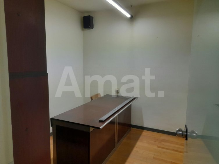 Ideal office space to start your business activity. -4
