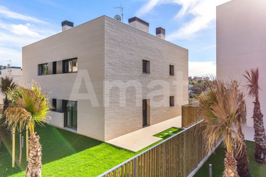 ELS GARROFERS  - SOLANES -39