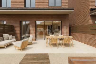 Self-Promotion: Houses - Begues -6