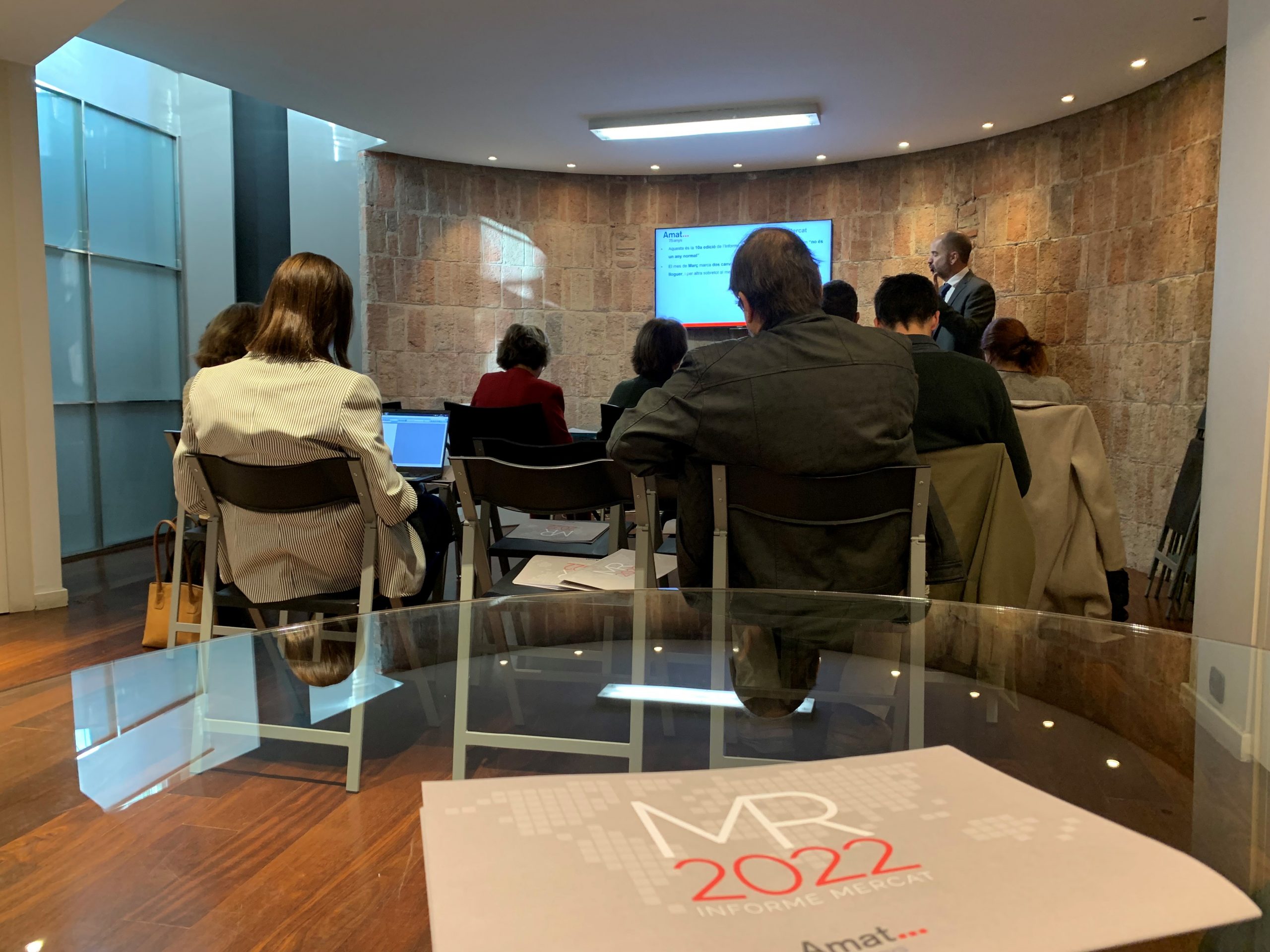 Presentación Informe Mercado 2022 Amat